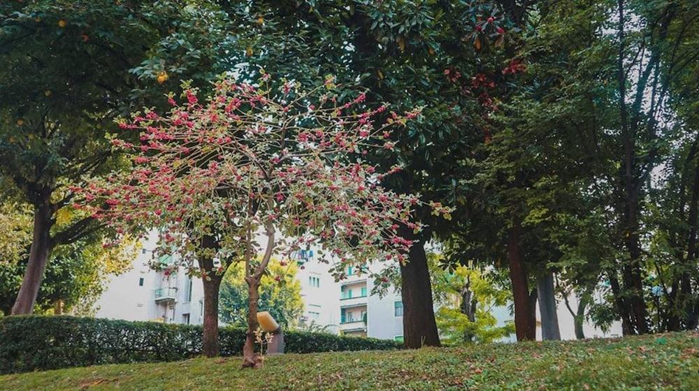 Ih Hotels Milano Aparthotel Argonne Park Extérieur photo