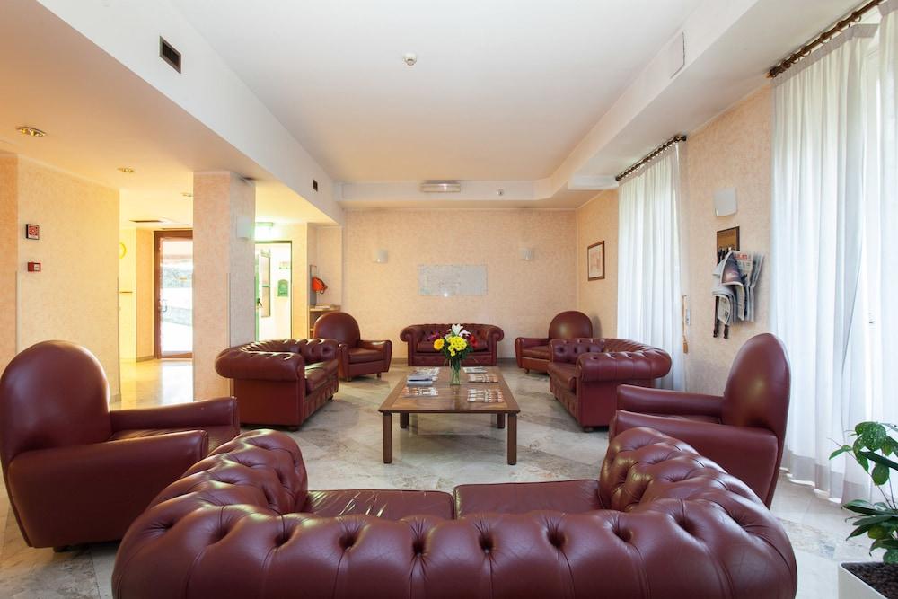 Ih Hotels Milano Aparthotel Argonne Park Extérieur photo