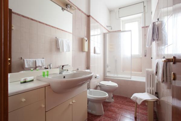 Ih Hotels Milano Aparthotel Argonne Park Extérieur photo